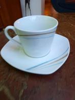 Vintage kop en schotel Flirt, Huis en Inrichting, Keuken | Servies, Keramiek, Ophalen of Verzenden, Zo goed als nieuw, Overige stijlen