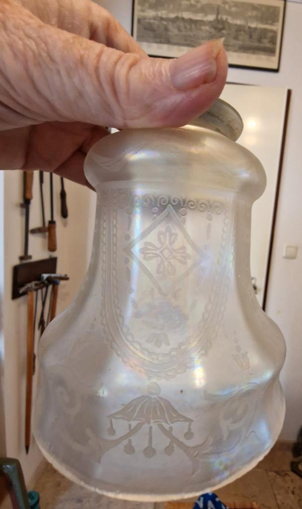 Antiek glazen lampenkapje, Antiek en Kunst, Antiek | Glas en Kristal, Ophalen of Verzenden