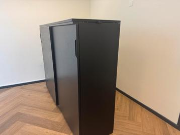 IKEA kast met schuifdeuren en slot zwart - afbeelding 6