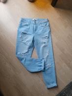 Lichte jeans. S, Forever 21, Blauw, W28 - W29 (confectie 36), Zo goed als nieuw