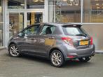 Toyota Yaris 1.3 VVT-i Dynamic CAMERA / CLIMA / NAVI / CRUIS, Voorwielaandrijving, Euro 5, Gebruikt, 4 cilinders