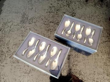 2 Sets van 6 RVS Amuselepels 10 Cm lang IN ZEER NETTE STAAT beschikbaar voor biedingen