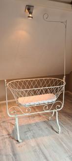 Brocante wieg, Kinderen en Baby's, Babywiegjes en Ledikanten, Ophalen, Gebruikt, Wieg