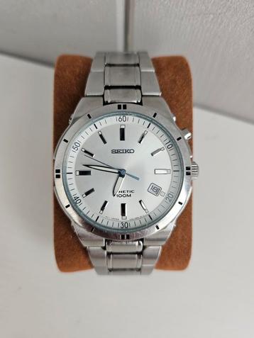 Seiko Kinetic 5M62-0BR8  beschikbaar voor biedingen