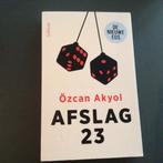 Özcan Akyol - Afslag 23, Boeken, Ophalen of Verzenden, Zo goed als nieuw, Özcan Akyol, Nederland
