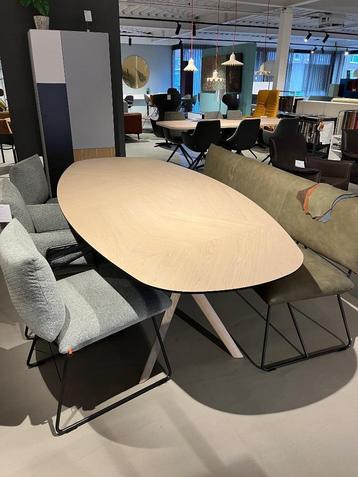 -MOBITEC- Eclipse beschikbaar voor biedingen