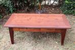 Massieve houten salontafel – karaktervol en stijlvol!, Antiek en Kunst, Ophalen