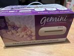 Gemini Twin-Function Die Cutter & Embosser, Ophalen of Verzenden, Nieuw, Machineborduren, Borduurmachine