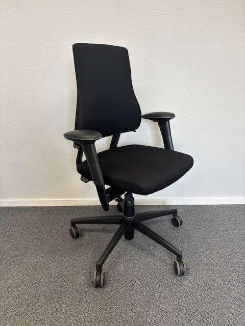 Bureaustoelen Axia 2.2 met nieuwe zwarte stof, Huis en Inrichting, Bureaustoelen, Gebruikt, Bureaustoel, Zwart, Ophalen of Verzenden
