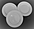 Wedgwood - drie borden / schoteltjes - Porselein - NIEUWSTAA, Huis en Inrichting, Keuken | Servies, Nieuw, Ophalen of Verzenden
