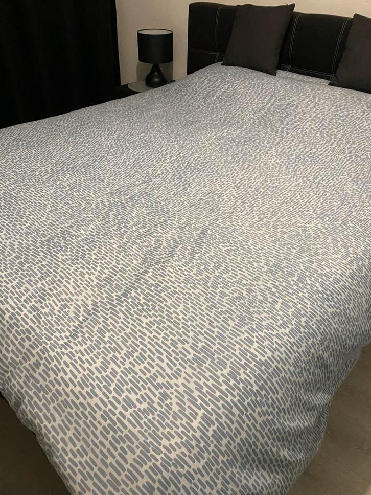 Dekbedovertrek 220x240 - Mooi Design!, Huis en Inrichting, Slaapkamer | Beddengoed, Zo goed als nieuw, Dekbedovertrek, Tweepersoons