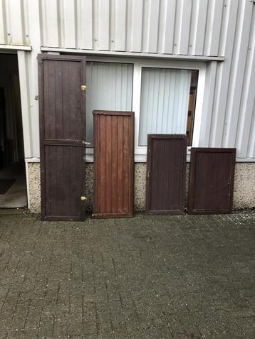 Prachtige meranti raamluiken beschikbaar voor biedingen