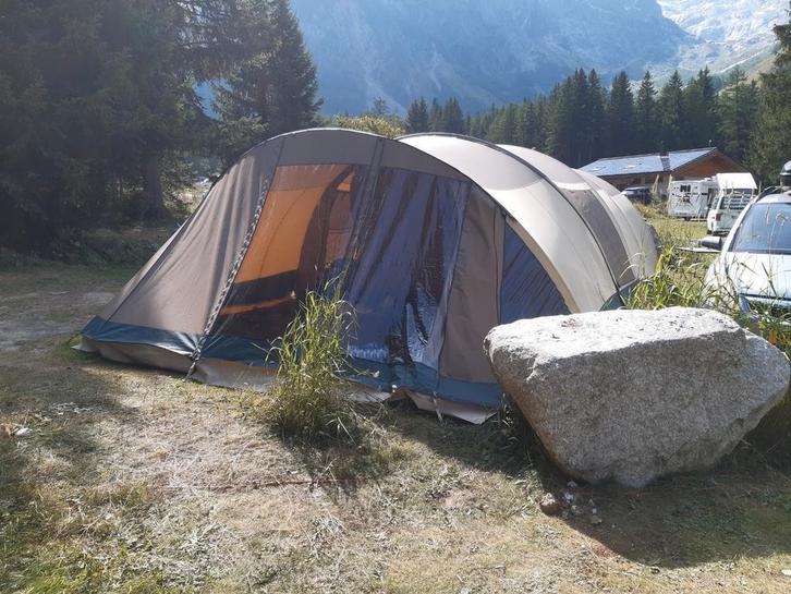 Baco 4600 6 persoons tunneltent, Caravans en Kamperen, Tenten, tot en met 6, Zo goed als nieuw, Ophalen