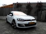 Volkswagen Golf 2.0 TSI 162KW 5D 2014 Wit, Auto's, Voorwielaandrijving, 65 €/maand, Stof, 1273 kg