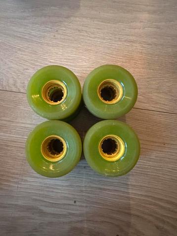 Set of 8 roller skate wheels beschikbaar voor biedingen