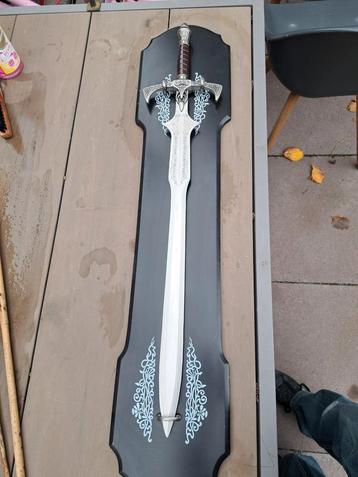 Decoratief Viking Zwaard met Ophangbord - Nieuwstaat! beschikbaar voor biedingen