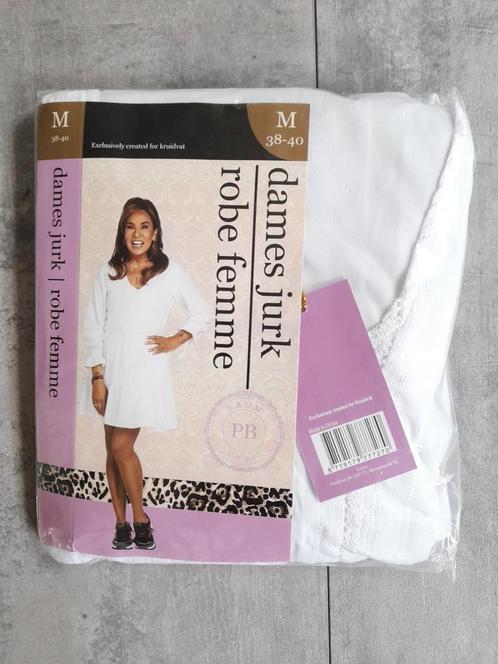 Nieuwe witte jurk maat m 38- 40, Kleding | Dames, Jurken, Nieuw, Maat 38/40 (M), Wit, Ophalen of Verzenden