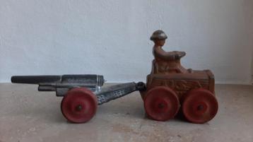 Barclay Manoil soldaat tractor met kanon WWI beschikbaar voor biedingen