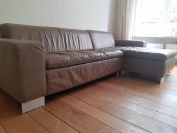 Lederen bankstel met chaise longue taupe beschikbaar voor biedingen