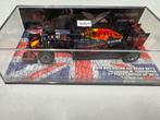 Max Verstappen RB12 1:43 Engeland 2016 0227/2000, Hobby en Vrije tijd, Modelauto's | 1:43, Ophalen of Verzenden, Zo goed als nieuw