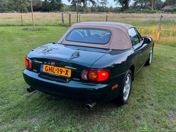 Mazda MX-5 1.6 – Groene roadster met beige leder apk 08-2026 beschikbaar voor biedingen
