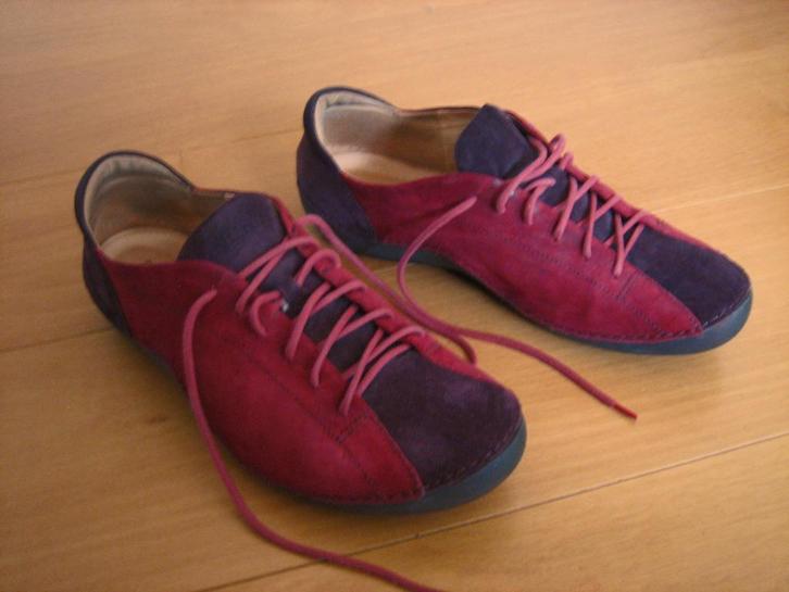 Aparte roze-paars suede veterschoen THINK! S40,5 snazzeys, Kleding | Dames, Schoenen, Zo goed als nieuw, Schoenen met lage hakken