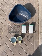 Konijnen toilet groot, flesjes, bakjes, ruif en hooib., Dieren en Toebehoren, Ophalen of Verzenden, Gebruikt