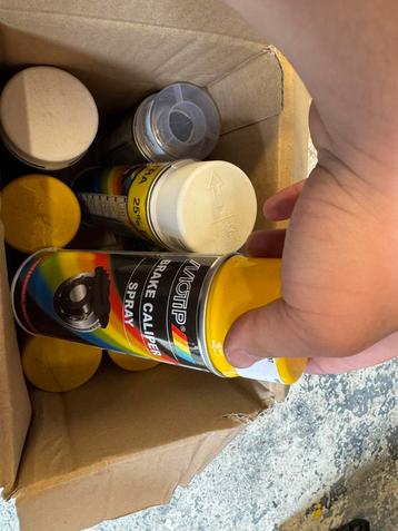 Remklauw verf geel motip, primer en hitte blanke lak beschikbaar voor biedingen