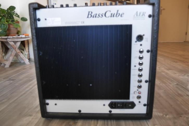 Versterker AER Basversterker, Muziek en Instrumenten, Versterkers | Bas en Gitaar, Gebruikt, Basgitaar, 100 watt of meer, Ophalen