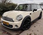 Mini Clubman 1.6 90KW CLUBMAN Cooper Pepper, Auto's, Mini, Euro 5, Gebruikt, 4 cilinders, 4 stoelen
