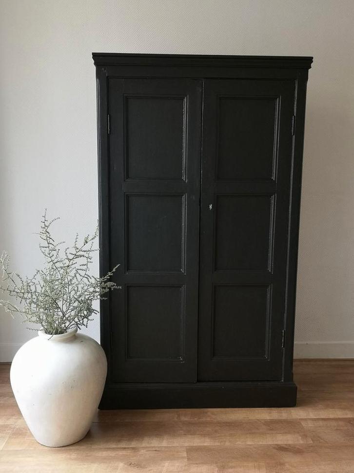 Antieke kast, meidenkast, kledingkast Oer Nij, Huis en Inrichting, Kasten | Overige, Gebruikt, Ophalen