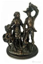 Franse familie beeld moeder en dochter, vader / jager man, Verzamelen, Beelden en Beeldjes, Ophalen of Verzenden, Gebruikt, Mens