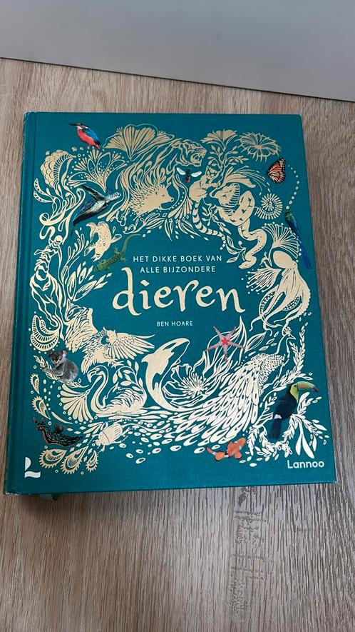 Ben Hoare - Het dikke boek van alle bijzondere dieren, Boeken, Kinderboeken | Jeugd | onder 10 jaar, Zo goed als nieuw, Ophalen of Verzenden