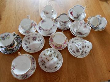 Kop en schotel,Royal Albert/Royal Windsor. beschikbaar voor biedingen