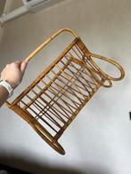 Rotan rohe vintage tijdschrijftenrek, Huis en Inrichting, Ophalen of Verzenden, Zo goed als nieuw