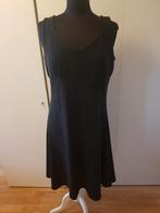 Zwarte Laura Kent jurk - maat 44, Zwart, Maat 42/44 (L), Ophalen of Verzenden, Knielengte