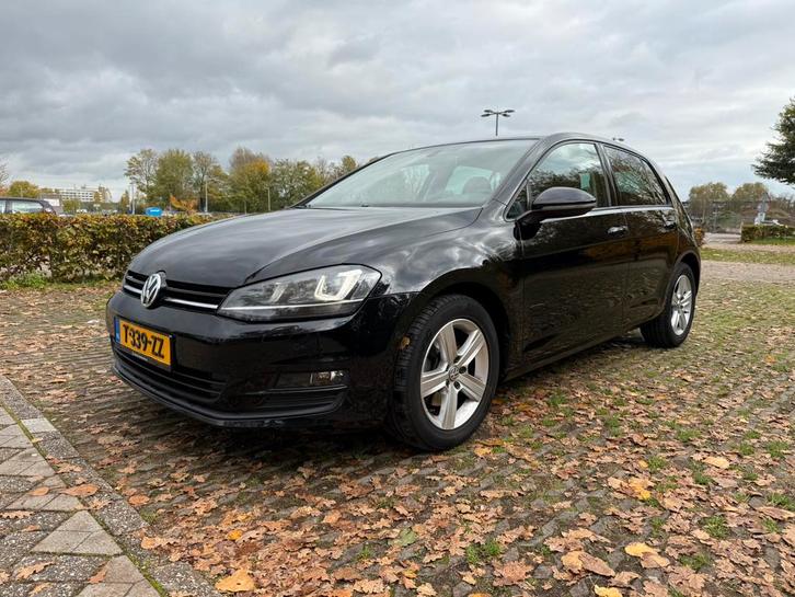 Volkswagen Golf 1.2 TSI DSG | Xenon | Keyless | BT | Cruise, Auto's, Volkswagen, Particulier, Golf, Adaptieve lichten, Airconditioning