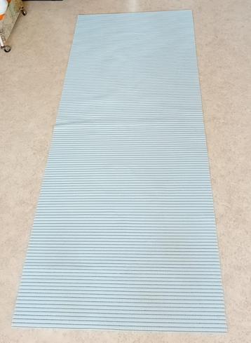 Te Koop: Een yogamat van 100% kunststof, ZGAN.  beschikbaar voor biedingen