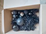 Zwarte kerstballen, piek en overige decoraties, Diversen, Ophalen, Zo goed als nieuw