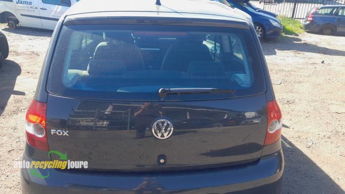 Achterklep van een Volkswagen Fox (LI7F), Auto-onderdelen, Carrosserie en Plaatwerk, Achterklep, Volkswagen, Gebruikt, 3 maanden garantie