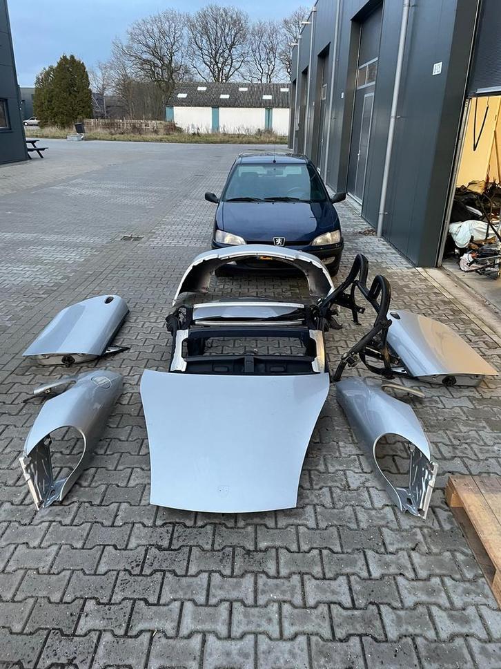 Porsche Boxster 996 plaatwerk en  klein materiaal interieur, Auto-onderdelen, Carrosserie en Plaatwerk, Motorkap, Porsche, Voor