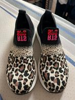 Marccain sok sneakers maat 39 valt als 40, Kleding | Dames, Ophalen of Verzenden, Zo goed als nieuw, Sneakers of Gympen