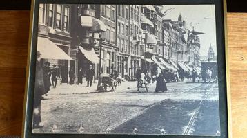 Oude foto Damrak Amsterdam 1902 beschikbaar voor biedingen