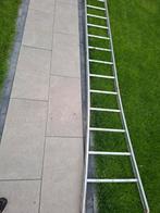 Te koop enkele trap., Doe-het-zelf en Verbouw, Ladders en Trappen, Ophalen, Zo goed als nieuw, 2 tot 4 meter