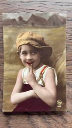 Portretkaart. Bedachtzaam kijken., Ophalen of Verzenden