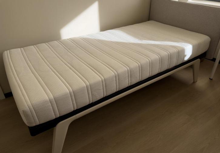 Auping Adagio matras (medium, 100 x 210), Huis en Inrichting, Slaapkamer | Matrassen en Bedbodems, Zo goed als nieuw, Matras, 100 cm