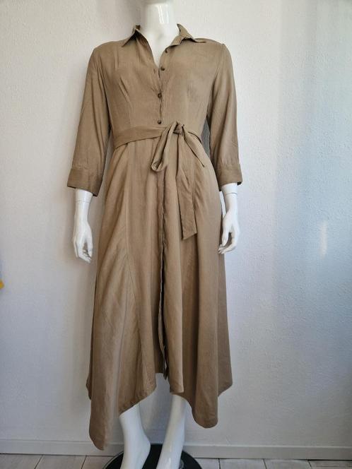 Marc Cain doorknoopjurk. Maat 5. Camel/linnenblend., Kleding | Dames, Jurken, Nieuw, Maat 38/40 (M), Overige kleuren, Onder de knie