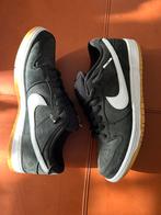 Nike SB Dunk Low maat 44,5 zwart., Ophalen of Verzenden, Zo goed als nieuw, Zwart