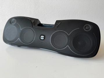 Logitech S715i portable 30-Pin iPod/iPhone Speaker Dock beschikbaar voor biedingen
