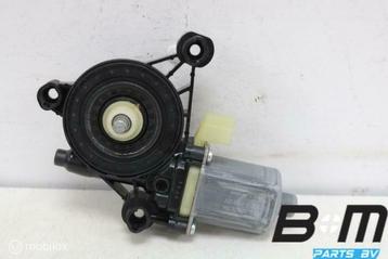 Raammotor rechtsvoor Audi A4 8W 8W0959802 beschikbaar voor biedingen